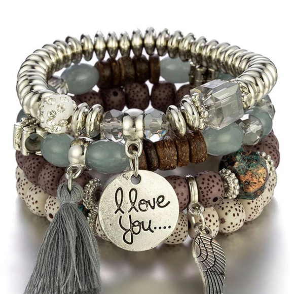 Jewelry - I Love You Beaded Bracelet Set